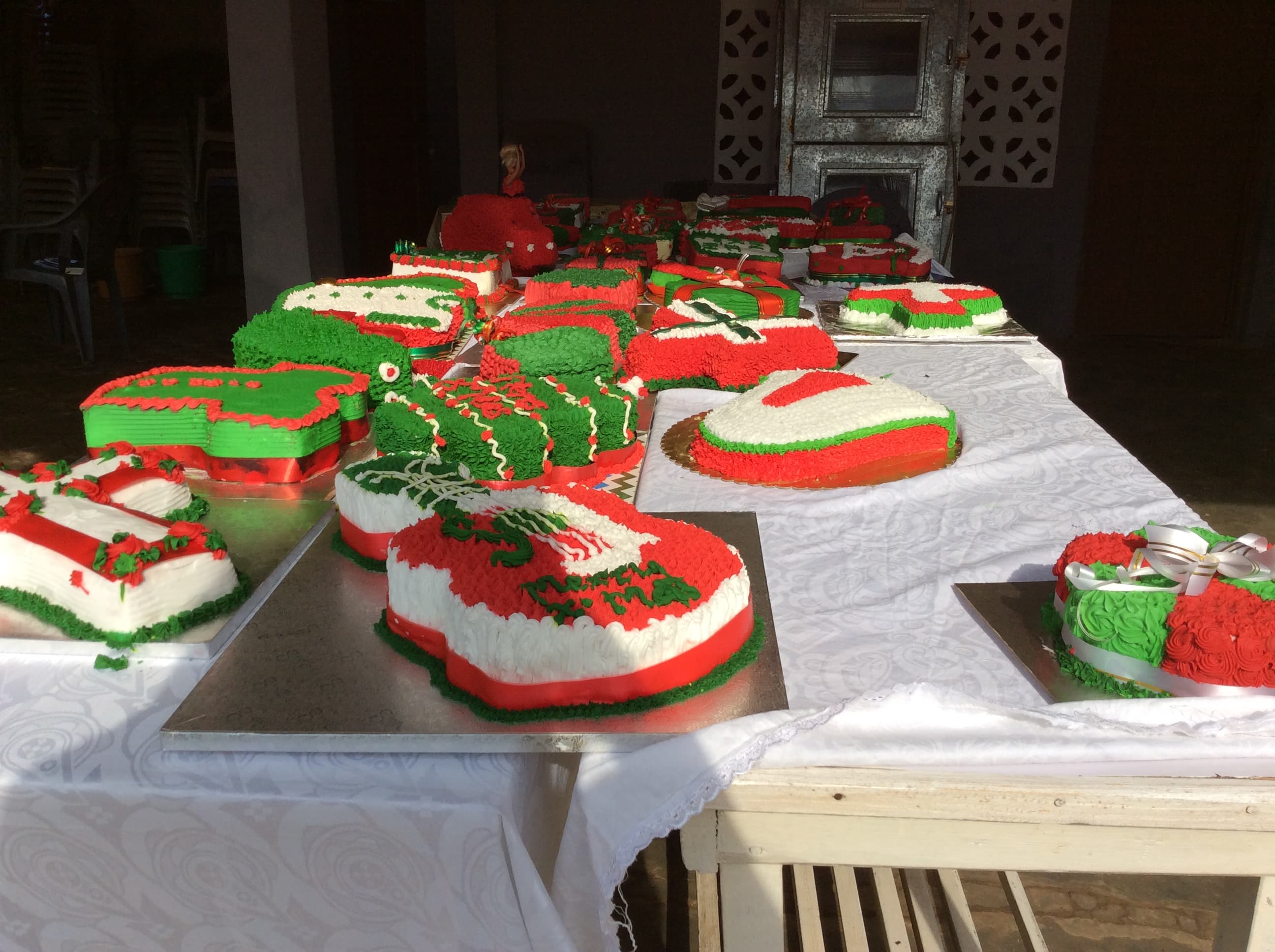 Customize Cakes